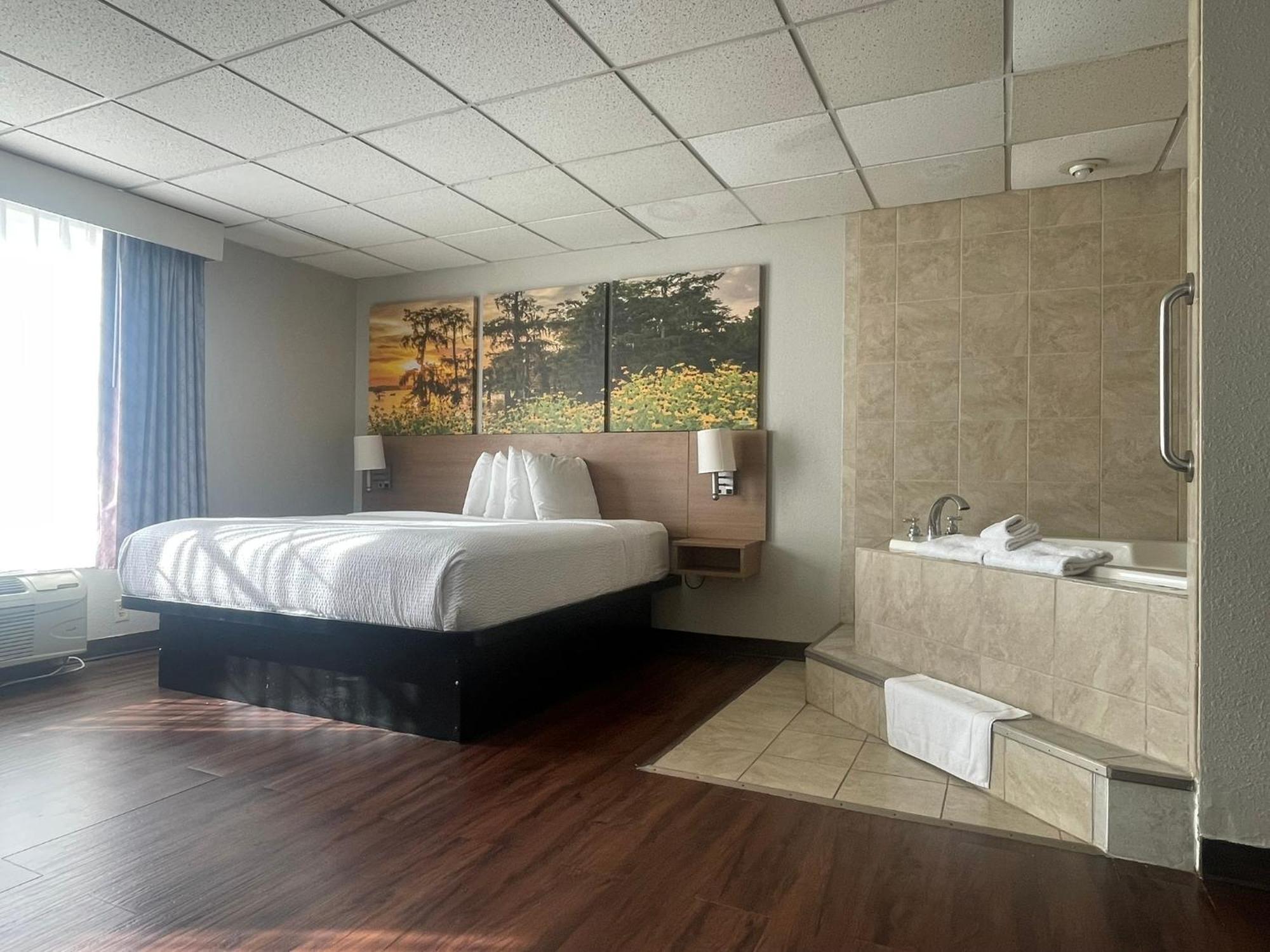 Days Inn By Wyndham Madisonville Eksteriør bilde